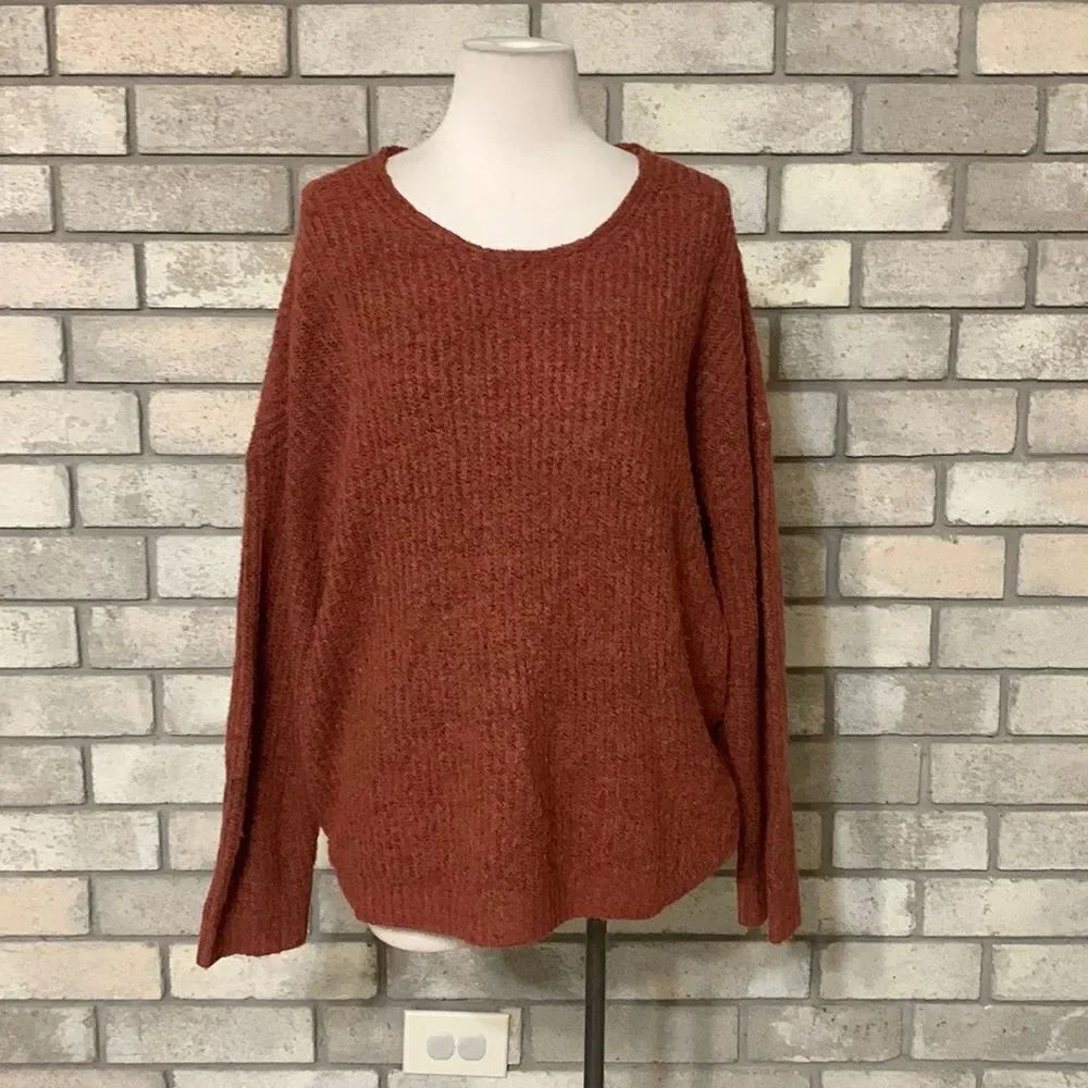 3for$20 sweater small